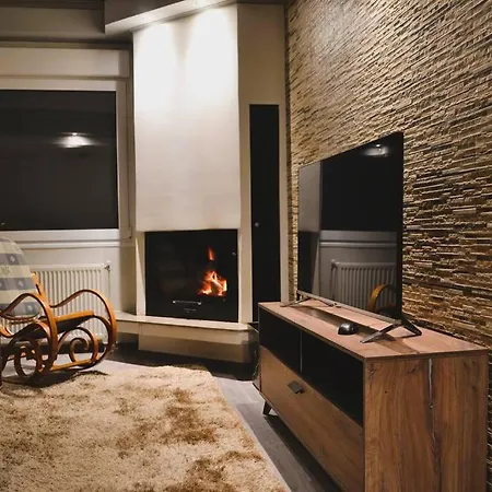 Stelios With View & Fireplace-kastoria Apartmán